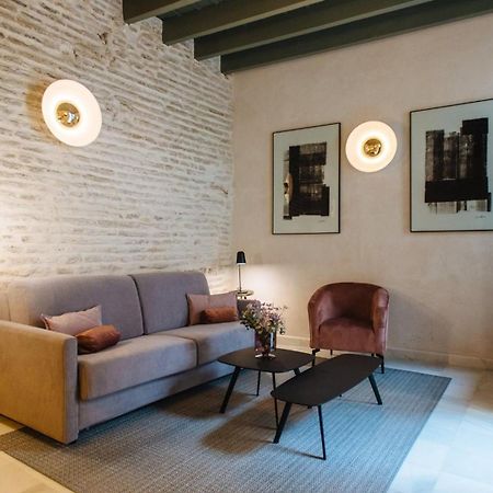 Rocio Suites Apartments Sevilla Bagian luar foto