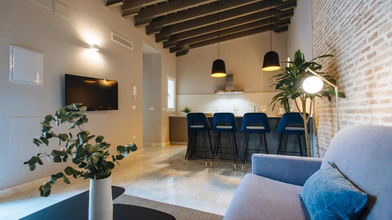 Rocio Suites Apartments Sevilla Bagian luar foto
