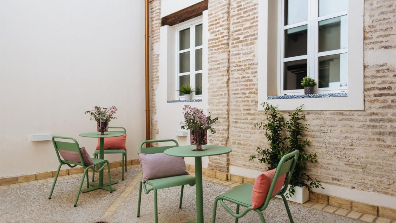 Rocio Suites Apartments Sevilla Bagian luar foto