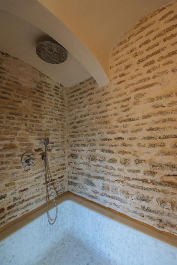 Rocio Suites Apartments Sevilla Bagian luar foto